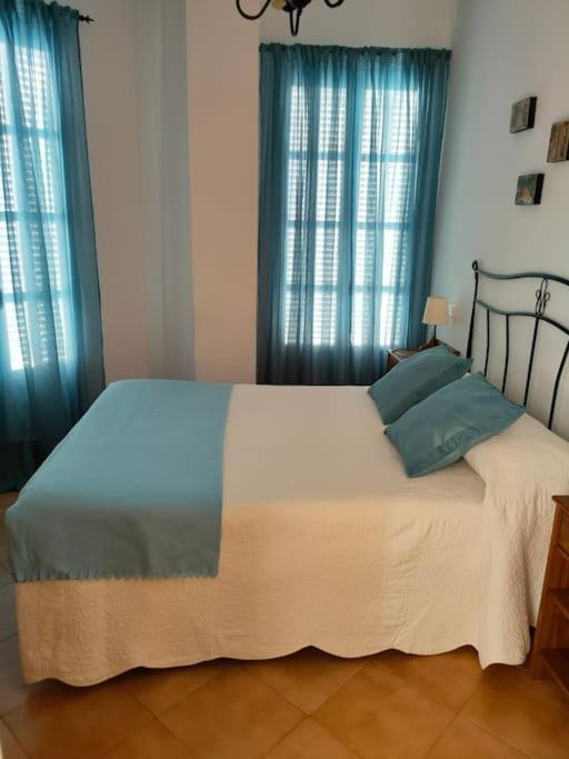 Apartamento Plaza De San Bernardo 4 Севиля Екстериор снимка