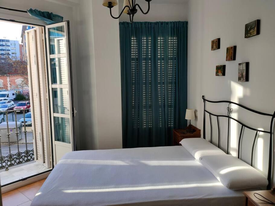 Apartamento Plaza De San Bernardo 4 Севиля Екстериор снимка